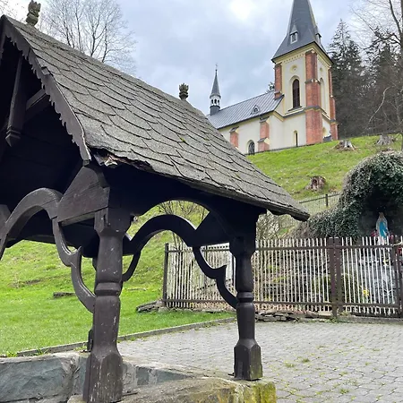 فندق U Studanky يابلونكوف